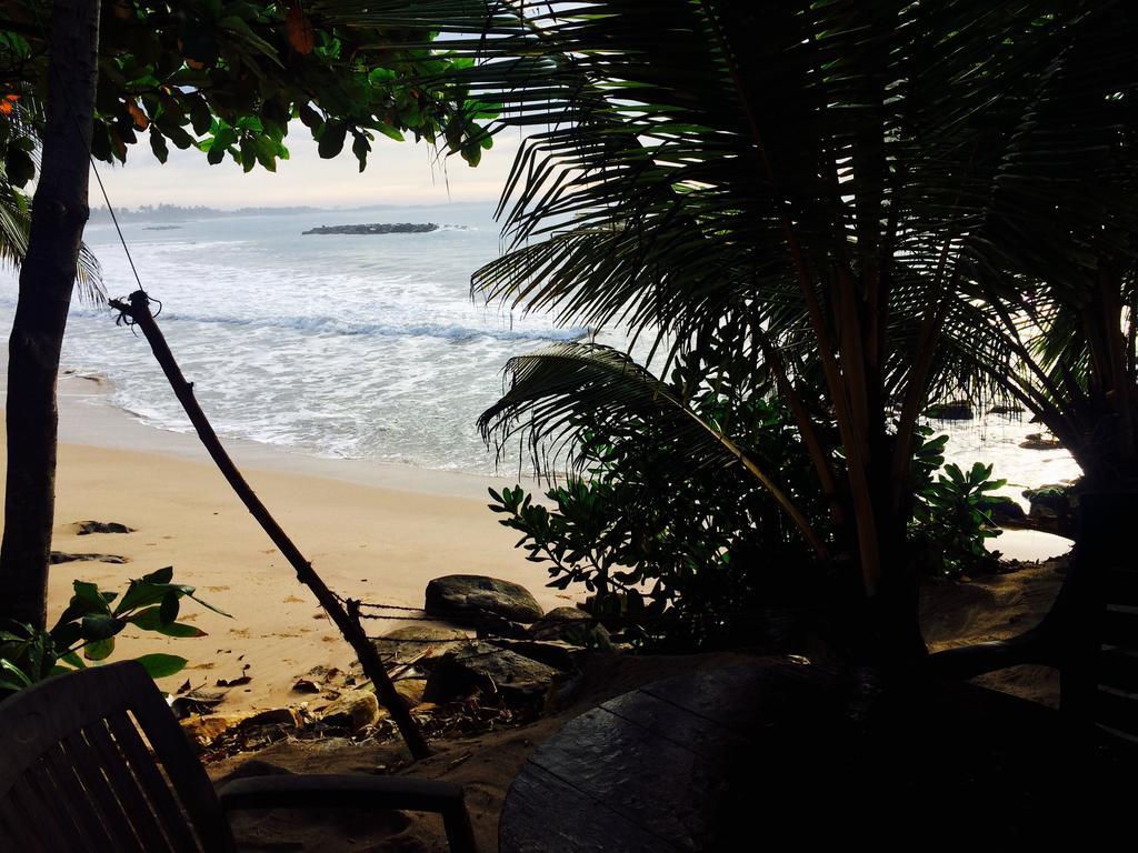 Sea Side Guest House Tangalle Exteriör bild